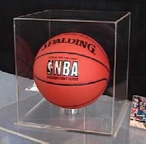 14480-acrylic-basketball-display-box-1