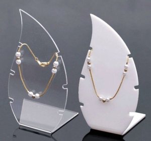 Acrylic_Jewelry_Display